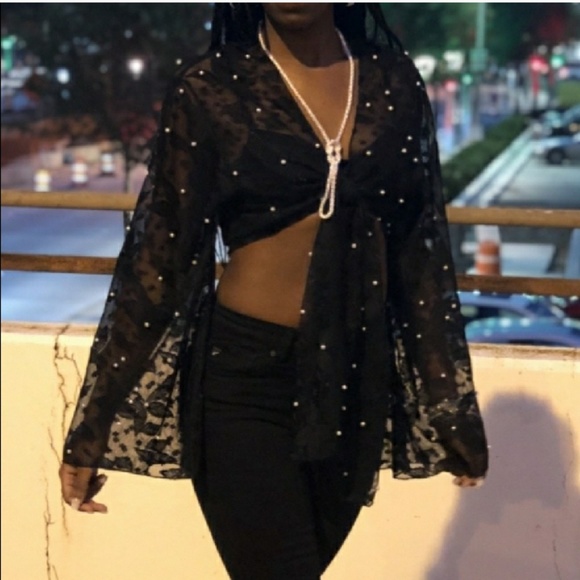 Women's sheer tie-up crop top - Picture 7 of 8